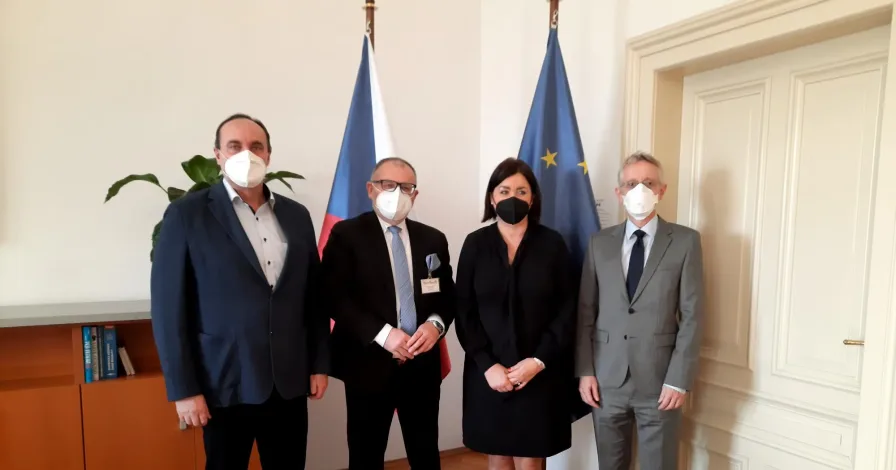Zástupci předsednictva ČAZV se setkali s ministryní pro vědu, výzkum a inovace, Mgr. Helenou Langšádlovou